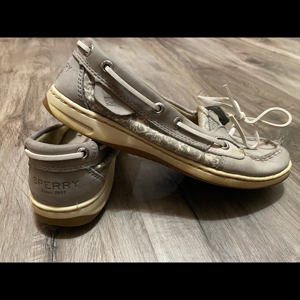 GUC Angelfish Sperry shoes with design
